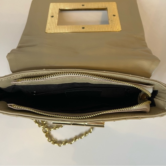 Cream and Gold Crossbody Bag with Quilted Texture and Gold Clasp - Picture 6 of 10